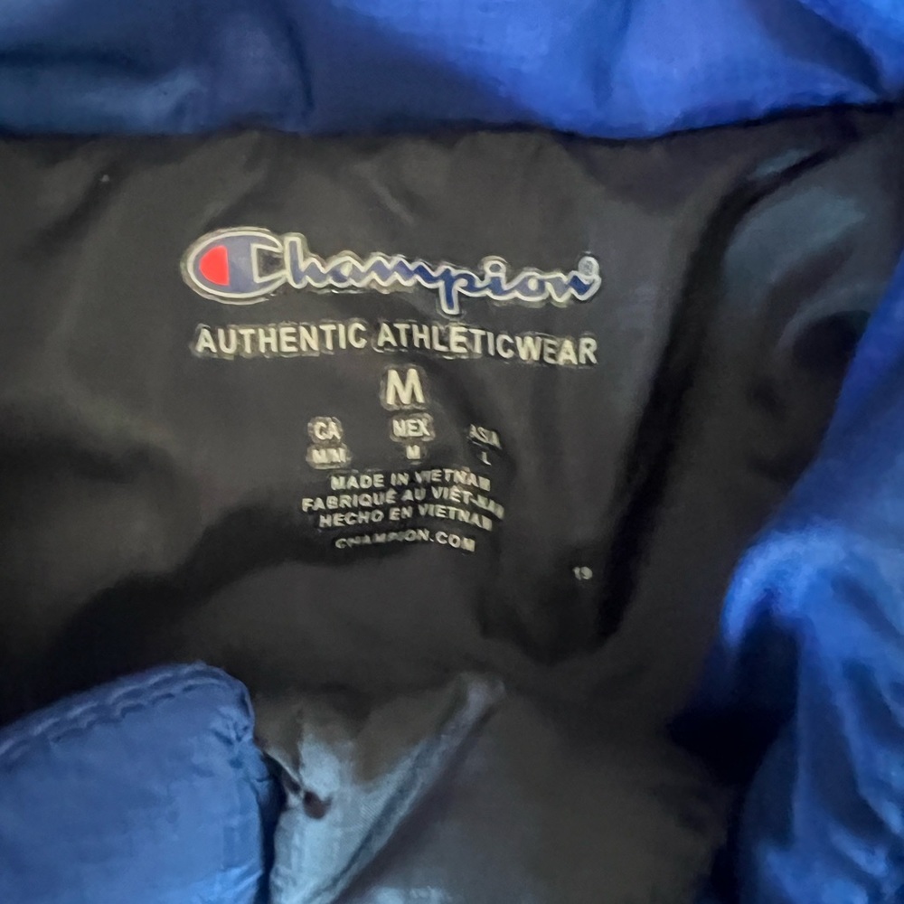 Champion Blue and Black Puffer Jacket Insulated Design~Medium - Picture 4 of 6